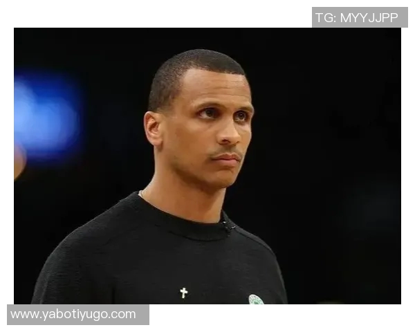 马祖拉谈球队进步强调压迫对手失误和积极抢篮板的重要性